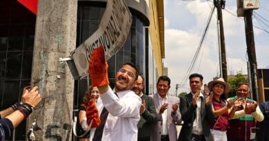 Martí Batres anunció la decisión de renombrar una calle en la Venustiano Carranza, retirando el nombre de Gustavo Díaz Ordaz y rindiendo homenaje a Elena Garro. Es un acto de justicia para las mujeres y los estudiantes del 68.