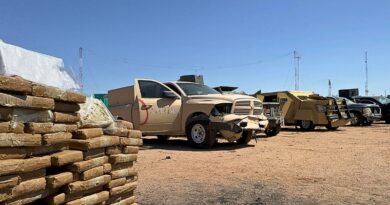 La Fiscalía de Tamaulipas destruyó en Reynosa vehículos artesanales blindados confiscados en enfrentamientos con grupos criminales; operativos se alinean al Programa de Bienes y Objetos del Delito.