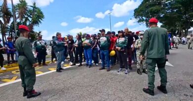 El ministro Padrino López y la Asamblea Nacional alertan sobre acciones hegemónicas y despliegue militar estadounidense en el Caribe.