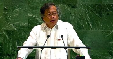 El presidente colombiano acusó a su homólogo de EE.UU. de impulsar el narcotráfico, agravar la crisis climática y fomentar guerras en el mundo.