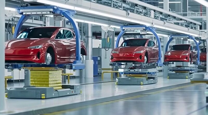 Estados Unidos enfrenta una pérdida acelerada de infraestructura productiva mientras corporaciones trasladan operaciones al extranjero en busca de beneficios.