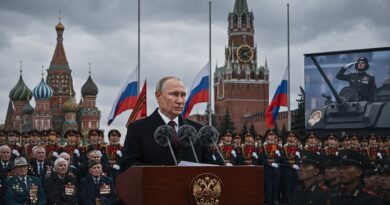 El mandatario ruso exaltó la memoria de la Segunda Guerra Mundial, respaldó la operación militar actual y agradeció el apoyo de aliados internacionales