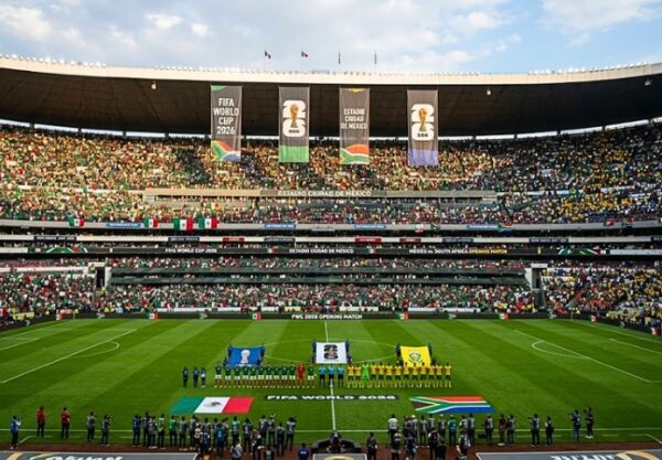 El Azteca hace historia con tres citas mundialistas mientras el formato ampliado a 48 equipos y ocho terceros lugares revolucionan la competición.