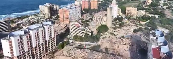Las autoridades intensifican rescates y asistencia humanitaria mientras aumentan las víctimas, continúan las réplicas y llega ayuda internacional.