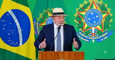 La tercera fase del plan 'Brasil Soberano' inyecta recursos del Tesoro y del BNDES para blindar al acero, aluminio y otros sectores, mientras Lula insiste en el diálogo pero advierte que buscará nuevos mercados.