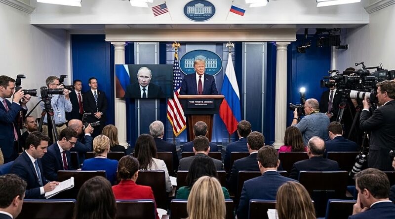 El mandatario estadounidense afirma que Putin no tiene intención de agredir a la Alianza y califica de rutinaria la visita del jefe de la CIA a Moscú.