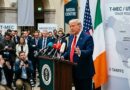 El mandatario estadounidense asegura que mantendrá el tratado con México y Canadá, pero arremete contra Ottawa con nuevos aranceles y la acusa de "estafar" a EE.UU. durante 50 años.