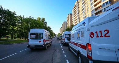 Rusia dice haber neutralizado 249 drones en 17 distritos de la región; hay incendios en edificios residenciales, heridos y cientos de evacuados.